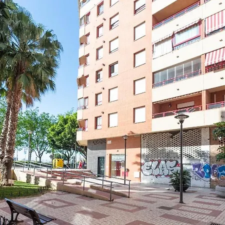 Apartment Con Parking Puerto Nuevo 8 *