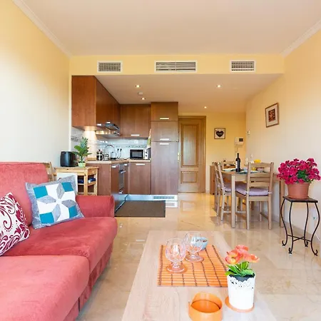 Apartment Con Parking Puerto Nuevo 8 *