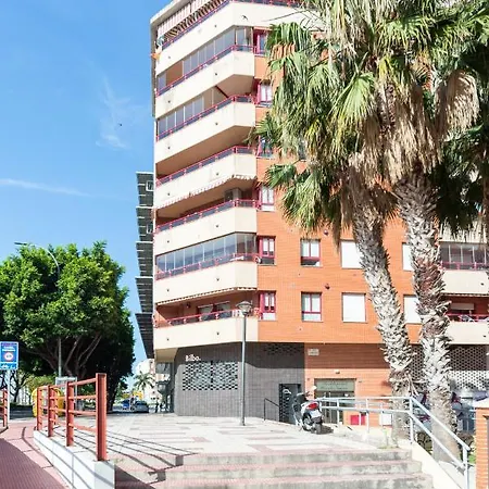 Con Parking Puerto Nuevo 8 Apartment Malaga